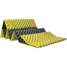 Load image into Gallery viewer, Peregrine Grid-Link Folding Foam Sleeping Pad 580330