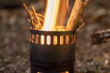 Load image into Gallery viewer, Evernew Titanium Ti DX Stand EBY257 Tri-Fuel Alcohol / Wood / Solid Fuel Tablets