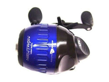 Load image into Gallery viewer, South Bend Neutron Size 30XL Spincast Fishing Reel