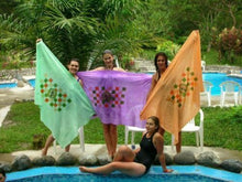 Load image into Gallery viewer, Lightload 36x60 Beach Towel 1-Pack - Ultralight Puck-Sized Super-Absorbent