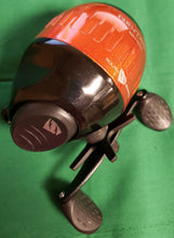 Load image into Gallery viewer, South Bend Neutron Size 30XL Spincast Fishing Reel