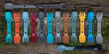Load image into Gallery viewer, UCO Utility Spork Fork-Spoon-Knife Combo 7&#39;&#39; Utensil 2-Pack Stone Blue/Sand Stone
