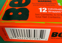 Load image into Gallery viewer, Ben&#39;s 30% DEET Wilderness Repellent Wipes 12-Pack 0006-7085
