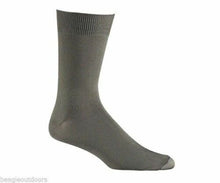 Load image into Gallery viewer, Fox River 4478 Wick Dry Alturas Socks Ultra-Lightweight Crew Liner Sock Olive M
